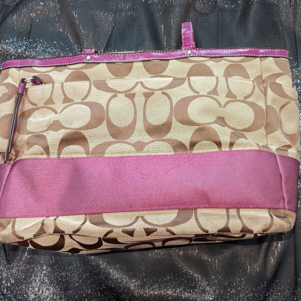 Coach Tote - Picture 5 of 5